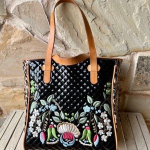 Consuela Ezzy classic tote - Good used condition